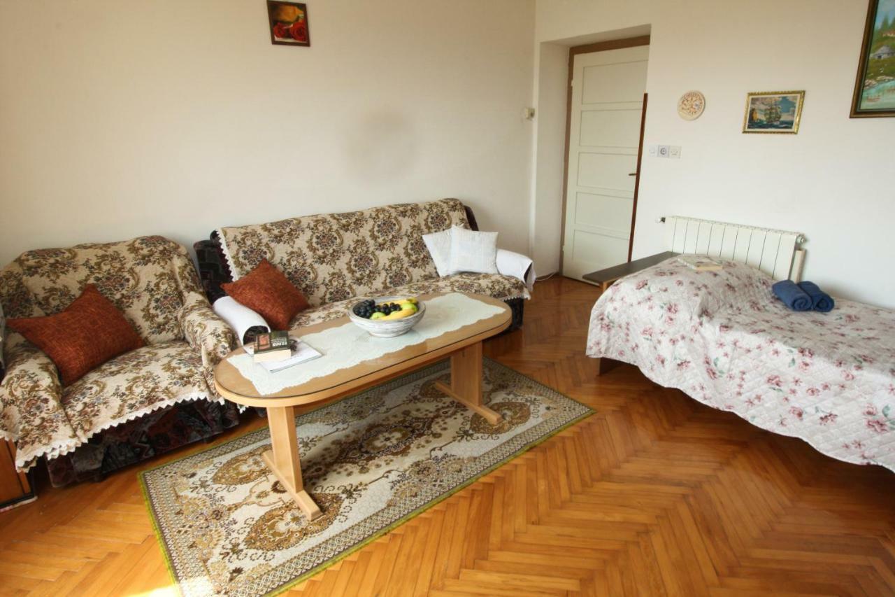 Apartment Persich Пула Екстериор снимка